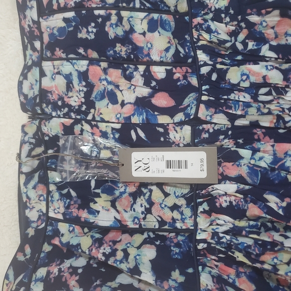 Navy floral dress - Picture 6 of 6